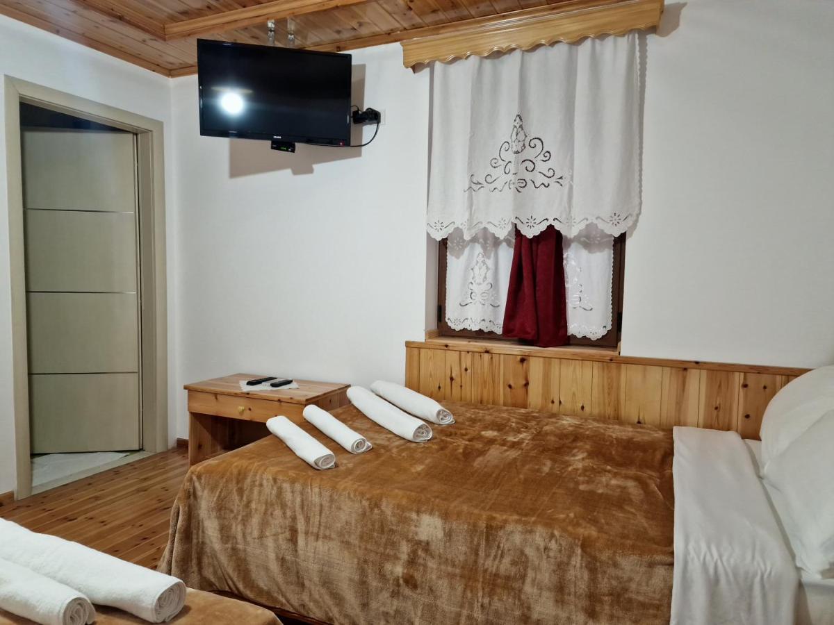 Hotel Domino Gjirokaster Exterior photo